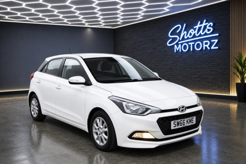 2016 Hyundai I20 1.2 I20 Se 1.2 84ps My16 in White — image 1