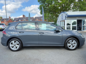 2020 Volkswagen Golf 1.5 Tsi Life Euro 6 (s/s) 5dr in Grey — image 4