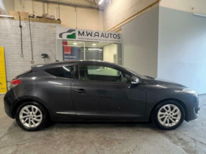 2013 Renault Megane 1.5 Dci Dynamique Tomtom Coupe 3dr Diesel Manual Euro 5 (s/s) (110 Ps) in Grey — image 4