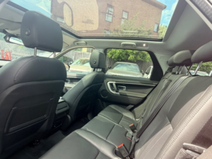 2019 Land Rover Discovery Sport Td4 Hse in Orange — image 4