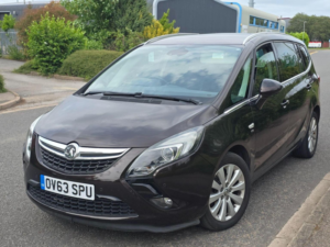 2013 Vauxhall Zafira Tourer 1.4t 16v Se Euro 5 5dr in Brown — image 4