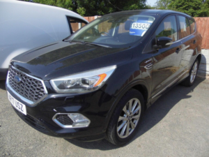 2017 Ford Kuga 2.0 Tdci Vignale AWD Euro 6 (s/s) 5dr in Black — image 3