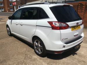 2015 Ford Grand C-Max 1.6 T Ecoboost Titanium X in White — image 4