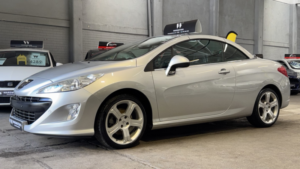 2011 Peugeot 308 Cc 2.0 Hdi Gt Diesel Convertible Silver 2dr Rare Car+summer Ready in Silver — image 2