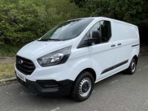 2021 Ford Transit Custom 2.0 Transit Custom Leader Van 280 L1 2.0l Ecoblue 130ps Fwd 6 Speed Manual in White — image 3