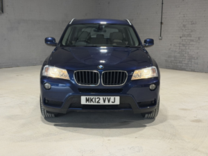 2012 BMW X3 2.0 X3 Xdrive20d Se in Blue — image 2