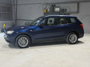 2012 BMW X3 2.0 X3 Xdrive20d Se in Blue — image 4