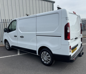 2018 Renault Trafic 1.6 Dci Business + No Vat in White — image 4