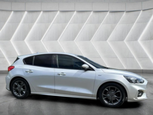 2019 Ford Focus 1.0t Ecoboost St-Line Euro 6 (s/s) 5dr in Silver — image 4