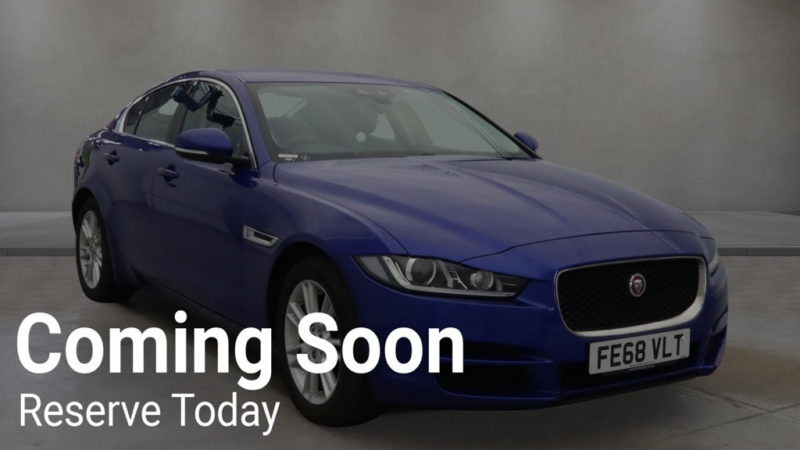 2018 Jaguar Xe 2.0 I Gpf Prestige in Blue — image 1