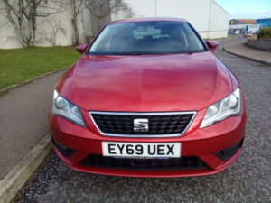 2019 SEAT Leon 1.5 Tsi Evo Se Dynamic in Red — image 2