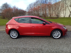 2019 SEAT Leon 1.5 Tsi Evo Se Dynamic in Red — image 4