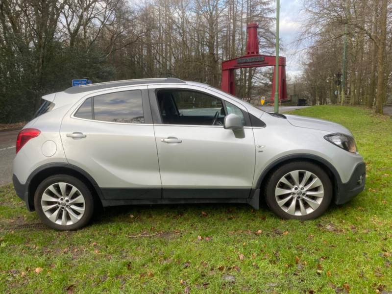 2016 Vauxhall Mokka 1.6 Cdti Se in Silver — image 1