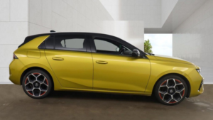 2022 Vauxhall Astra 1.2 Turbo Gs Line Hatchback 5dr Petrol Manual Euro 6 (s/s) (130 Ps) in Yellow — image 6