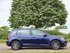2017 Volkswagen Golf 1.4 Tsi Bluemotion Tech Se DSG Euro 6 (s/s) 5dr in Blue — image 4