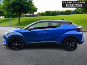 2017 Toyota C-Hr 1.8 Vvt-H Dynamic CVT Euro 6 (s/s) 5dr in Blue — image 2