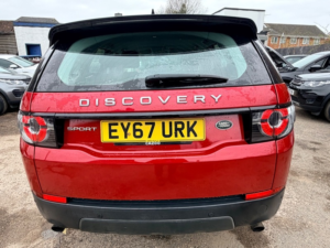 2017 Land Rover Discovery Sport Td4 Se in Red — image 5
