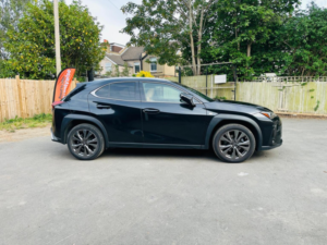 2023 Lexus Ux 2.0 250h F Sport Design E-CVT Euro 6 (s/s) 5dr in Black — image 5