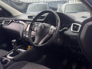 2015 Nissan Qashqai 1.5 Dci N-Tec 2WD Euro 6 (s/s) 5dr in Blue — image 3