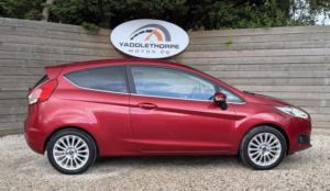 2016 Ford Fiesta 1.0 T Ecoboost Zetec in Red — image 2