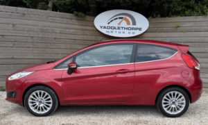 2016 Ford Fiesta 1.0 T Ecoboost Zetec in Red — image 3
