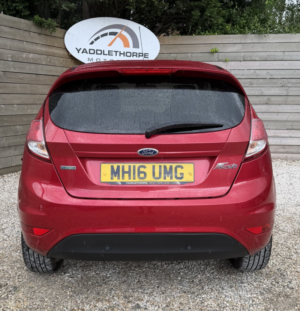 2016 Ford Fiesta 1.0 T Ecoboost Zetec in Red — image 4