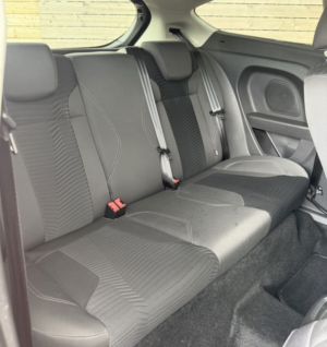 2016 Ford Fiesta 1.0 T Ecoboost Zetec in Red — image 6
