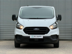 2023 Ford Transit Custom 2.0 300 Ecoblue Leader Crew Van L1 H1 Euro 6 (s/s) 5dr in White — image 2