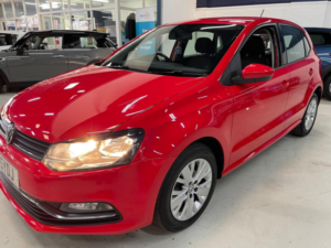 2015 Volkswagen Polo 1.0 Bluemotion Tech Se Euro 6 (s/s) 5dr in Red — image 4