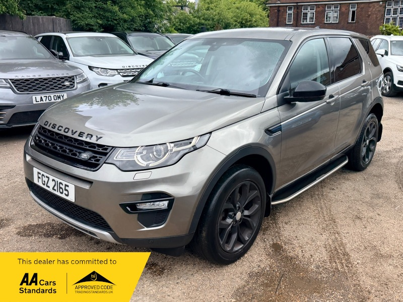2017 Land Rover Discovery Sport Td4 Hse in Silver — image 1