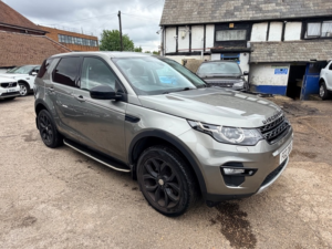 2017 Land Rover Discovery Sport Td4 Hse in Silver — image 6