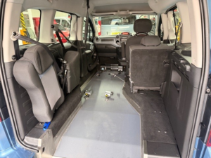 2012 Peugeot Partner Tepee 1.6 Hdi Tepee S in Blue — image 4