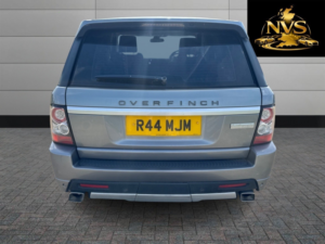 2011 Land Rover Range Rover Sport 3.0 Sd V6 Hse Luxury in Grey — image 6
