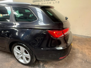 2014 SEAT Leon 2.0 Tdi Cr Fr Sport Tourer DSG Euro 5 (s/s) 5dr in Black — image 3