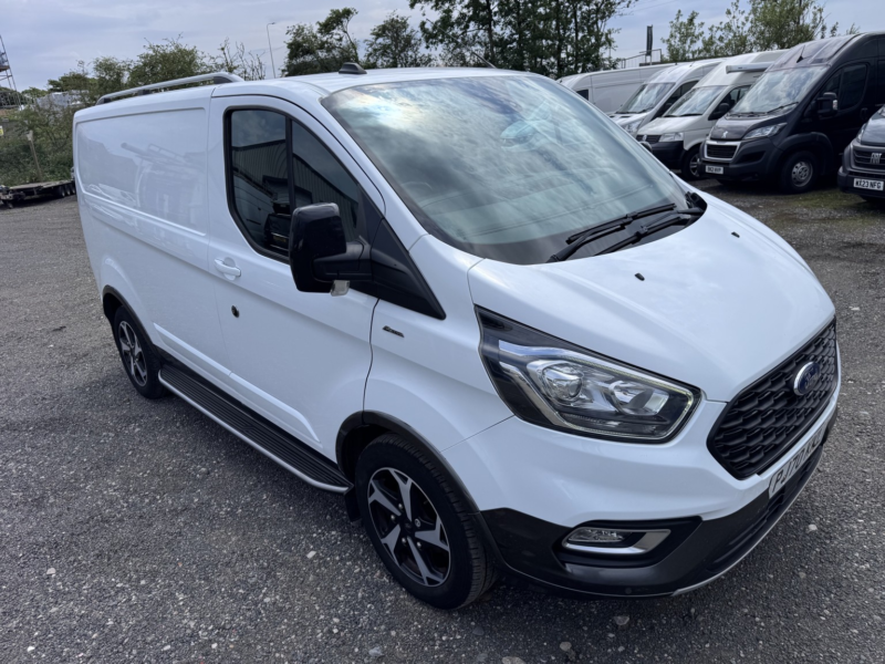 2021 Ford Transit Custom 2.0 Transit Custom Active Van 300. 1/2 Leather. 17 in White — image 1