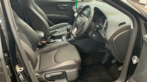2015 SEAT Leon 1.4 Ecotsi Fr Euro 6 (s/s) 5dr in Black — image 4