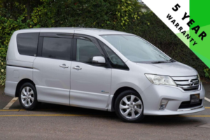 2012 Nissan Serena 2.0 Highway Star S-Hybrid 5dr 8 Seats in Silver — image 1