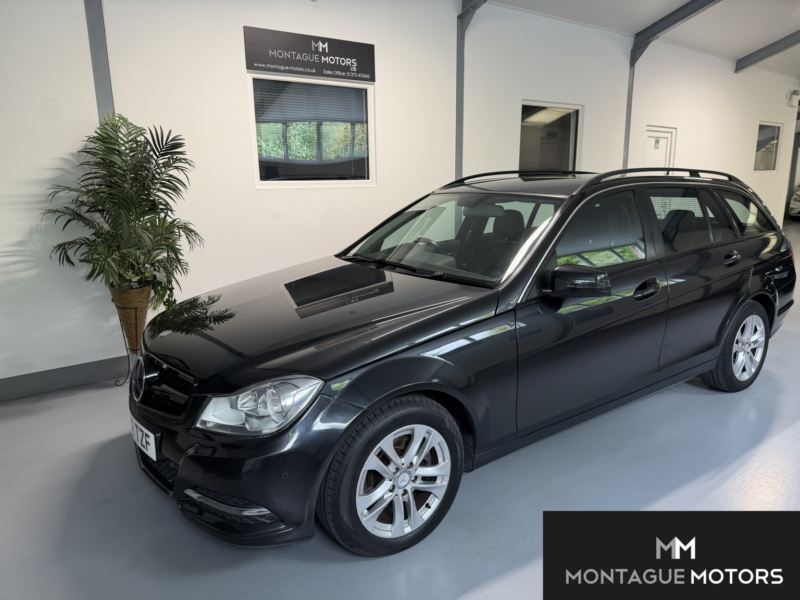 2012 Mercedes-Benz C Class 2.1 C220 Cdi Blueefficiency Executive Se in Black — image 1