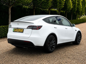 2024 Tesla Model Y (dual Motor) Performance Auto 4wde 5dr in White — image 3