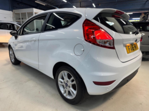 2016 Ford Fiesta 1.0 Zetec Euro 6 (s/s) 3dr in White — image 6