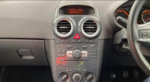 2012 Vauxhall Corsa 1.3 Cdti Ecoflex Se Euro 5 5dr in Red — image 6