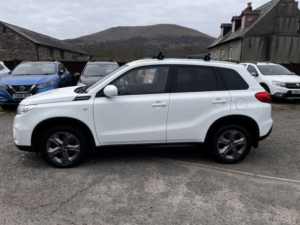 2015 Suzuki Vitara 1.6 Sz-T in White — image 2