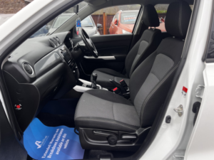 2015 Suzuki Vitara 1.6 Sz-T in White — image 4