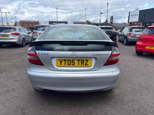 2005 Mercedes-Benz C Class 1.8 C200 Kompressor Se 2dr in Silver — image 5