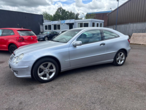2005 Mercedes-Benz C Class 1.8 C200 Kompressor Se 2dr in Silver — image 6