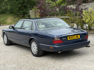 1995 Jaguar Xj 3.2 Executive in Blue — image 6