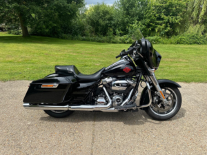 2020 Harley-Davidson Flht Electra Glide 1745cc in Black — image 5
