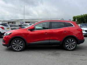 2019 Renault Kadjar 1.3 Tce Iconic Edc Euro 6 (s/s) 5dr in Red — image 5