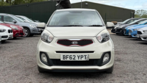 2012 Kia Picanto 1.25 Ecodynamics Halo Euro 5 (s/s) 3dr in Beige — image 2