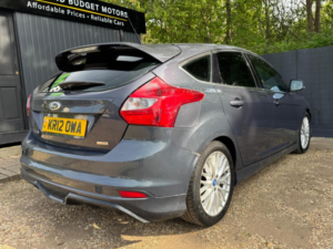 2012 Ford Focus 1.6 Tdci Zetec S Euro 5 (s/s) 5dr in Grey — image 5